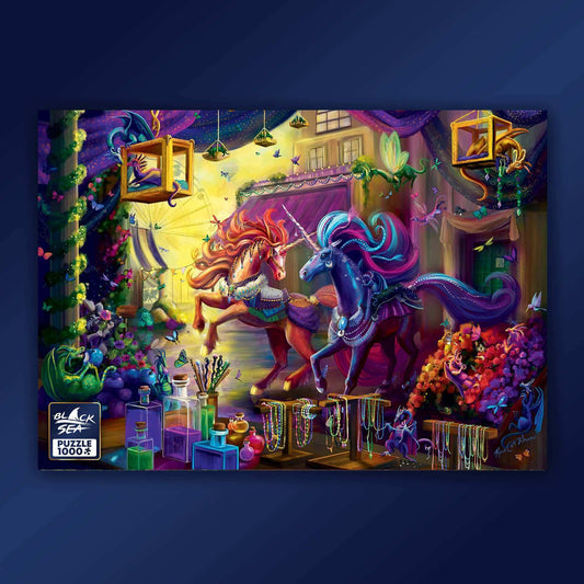 Puzzle Black Sea 1000 pieces - Twilight Marketplace, The windows of the small corner shop were overwhelmed by all kinds of tempting items, big and small. But this was not an ordinary shop; as dusk settled, magic took over the place. Everything became aliv